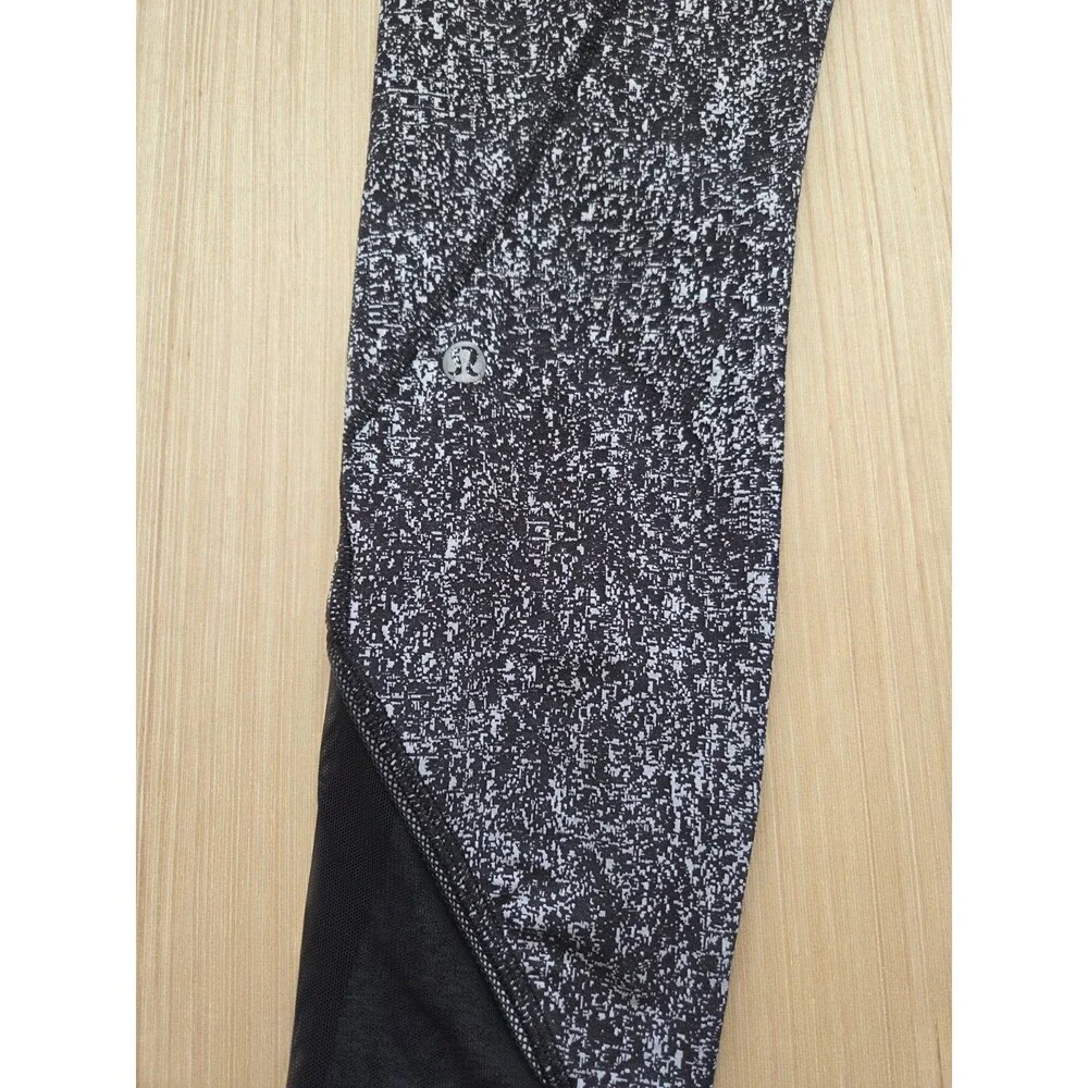 Lululemon Women's Size 6 Inspire Tight II Mesh Printed Activewear Leggings